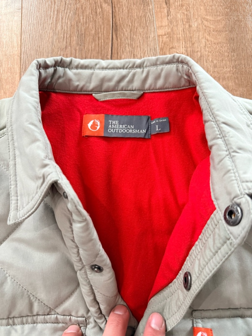 Quilted Light Gray Men's Puffer Jacket with Orange Interior - Picture 2 of 3